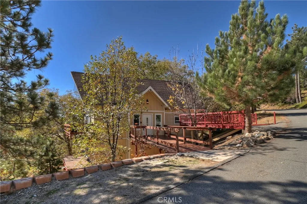 Additional image 9 of 27721 St Bernard Lane, Lake Arrowhead, CA 92352