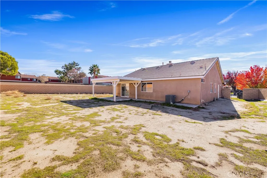 Additional image 33 of 555 Koufax Drive, Lancaster, CA 93535