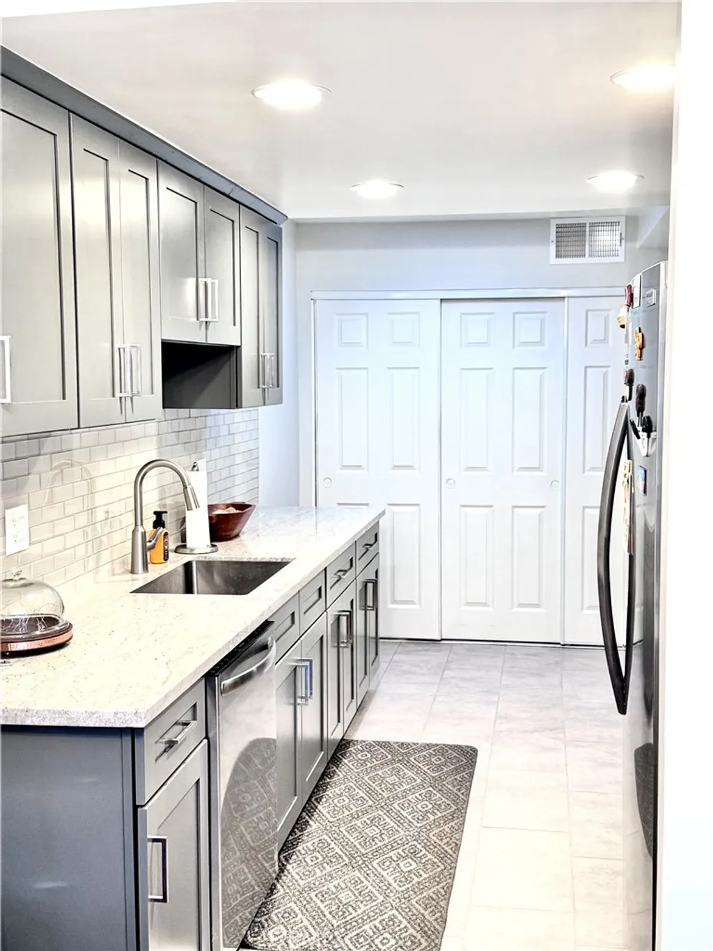 Additional image 7 of 16255 Devonshire Unit 7, Granada Hills, CA 91344