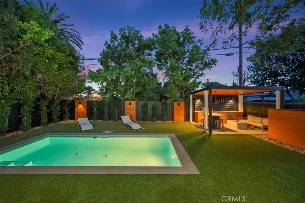 Additional image 106 of 14328 Emelita Street, Sherman Oaks, CA 91401