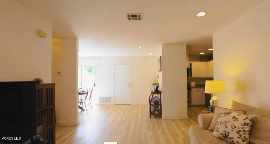 Additional image 7 of 15218 Campus Park Drive Unit B, Moorpark, CA 93021