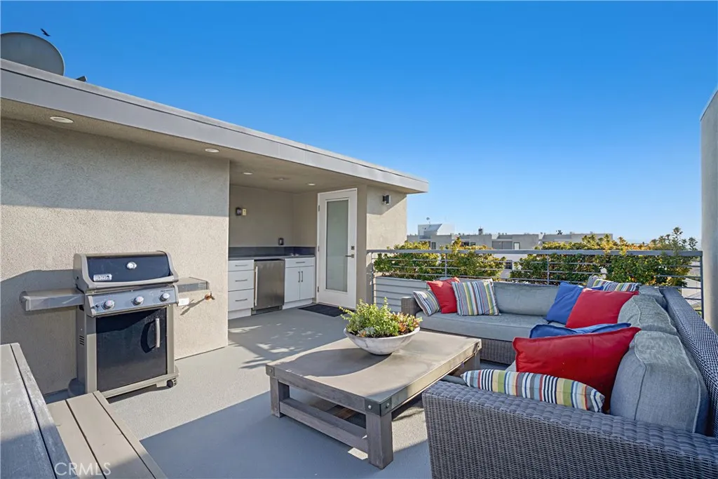 Additional image 66 of 5409 W Wilshire Vista Lane, Los Angeles, CA 90019