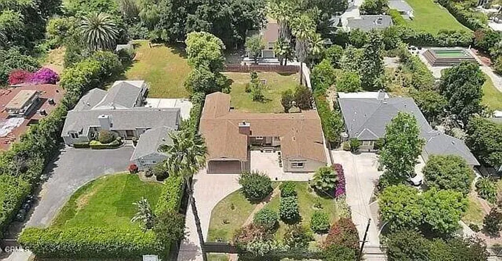 Additional image 15 of 5701 Corbin Avenue, Tarzana, CA 91356