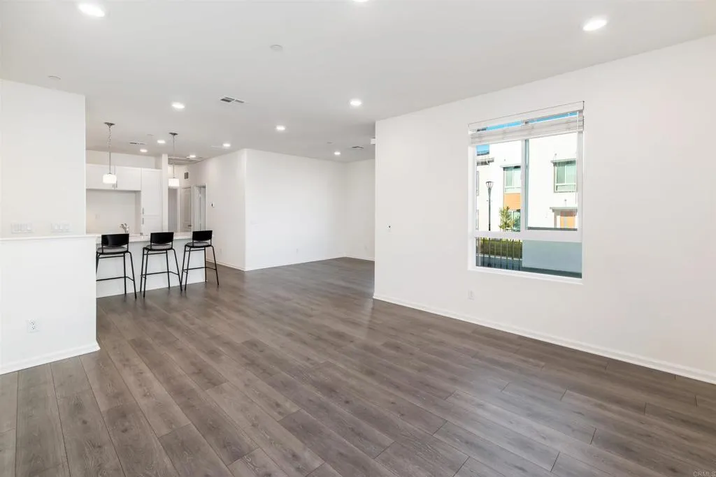 Additional image 44 of 953 Radcliffe Trail, Vista, CA 92081