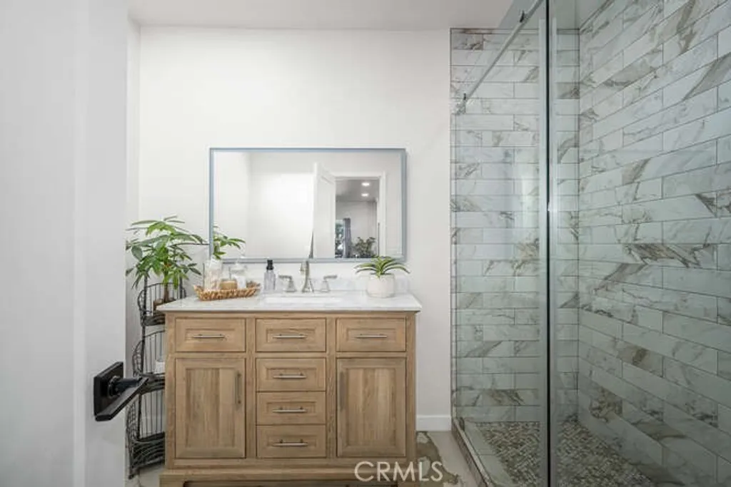 Additional image 29 of 6044 Northside Drive, East Los Angeles, CA 90022