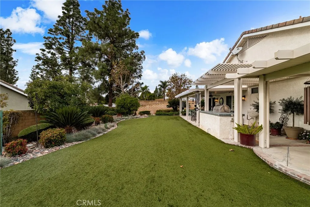 Additional image 95 of 1124 Peppertree Ln, Upland, CA 91784