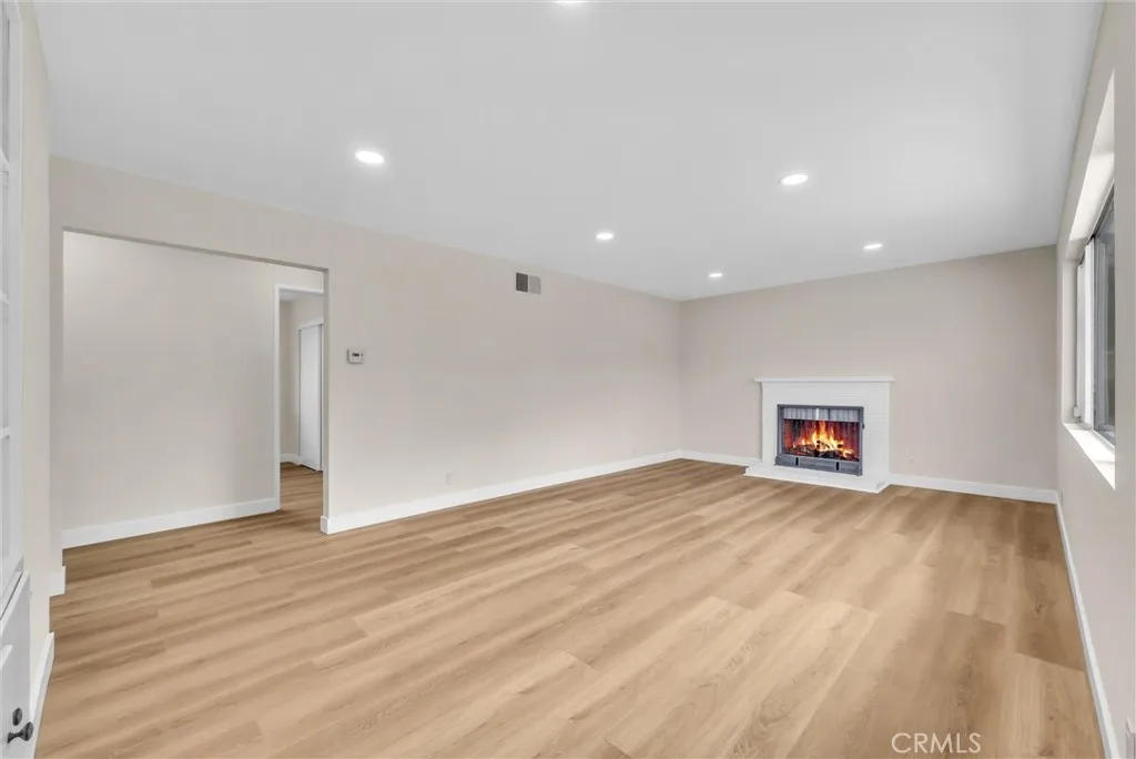 Additional image 33 of 621 Rosita, Santa Ana, CA 92703