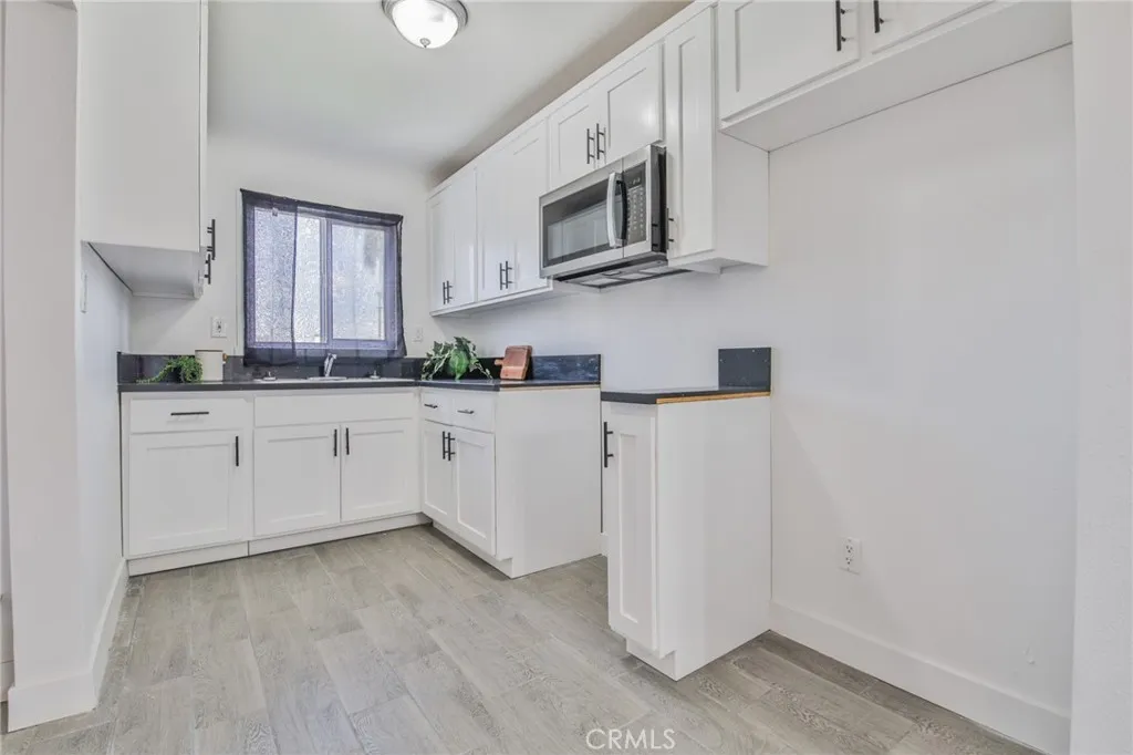 Additional image 54 of 1434 W 92nd St, Los Angeles, CA 90047