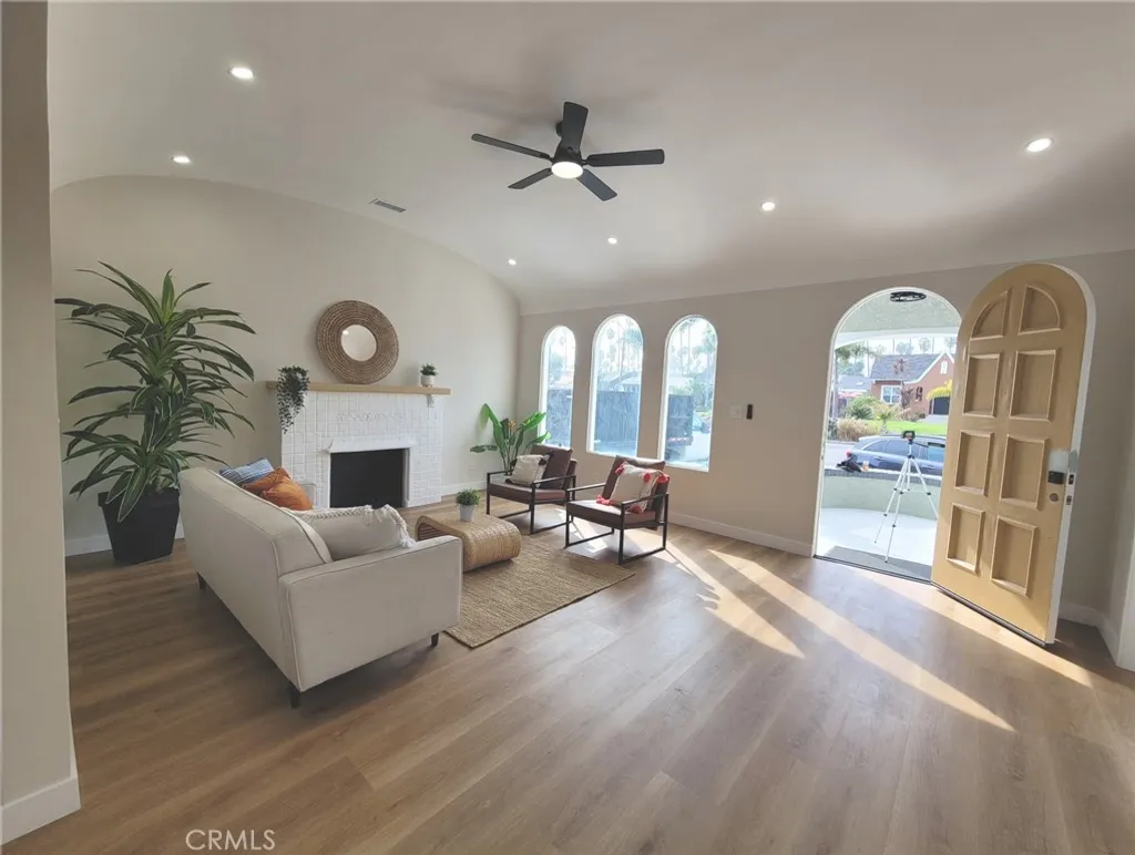 Additional image 5 of 5414 Hillcrest Dr, Los Angeles, CA 90043