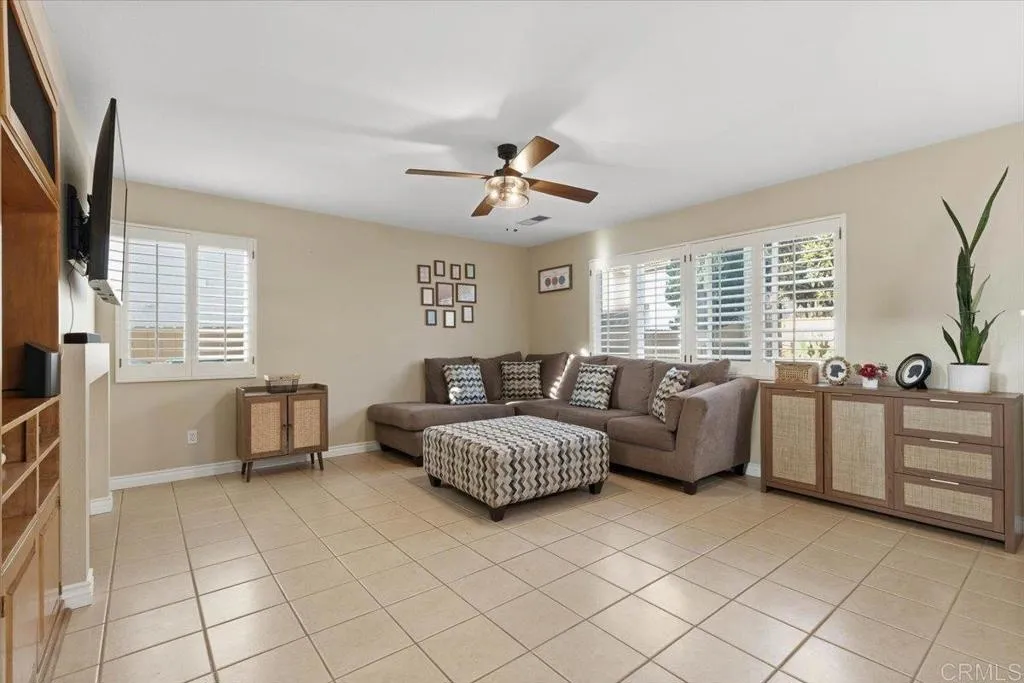 Additional image 12 of 827 Kentmere Ter, San Diego, CA 92154