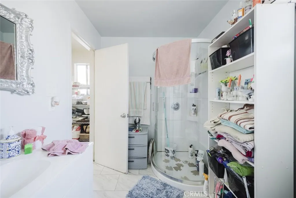 Additional image 35 of 907 5th Street, San Fernando, CA 91340