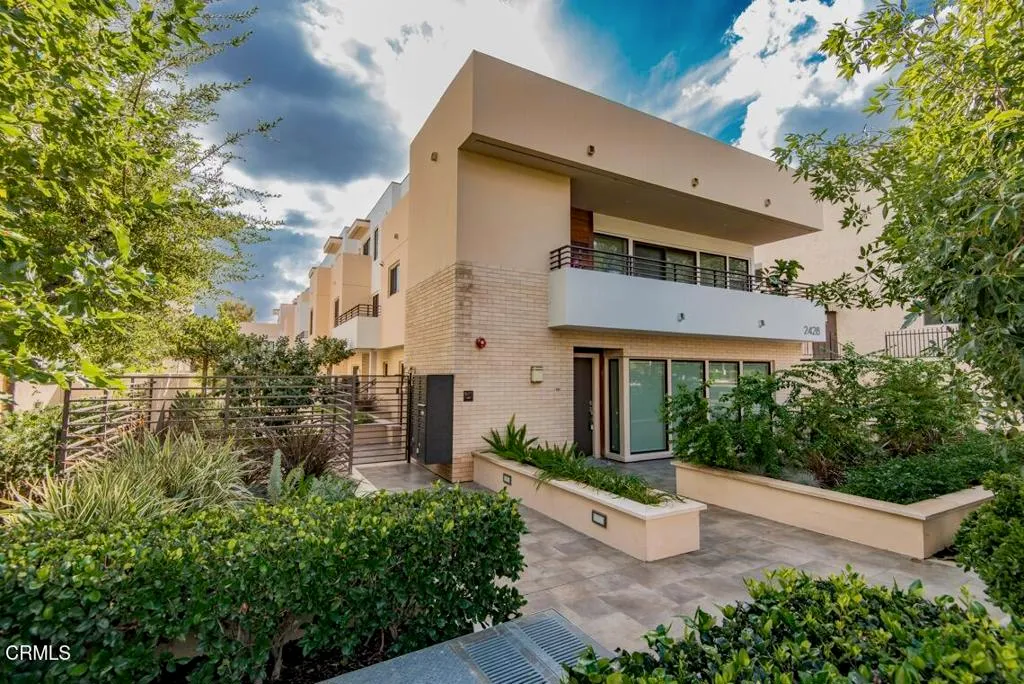 Additional image 2 of 2428 E Del Mar Boulevard Unit 105, Pasadena, CA 91107