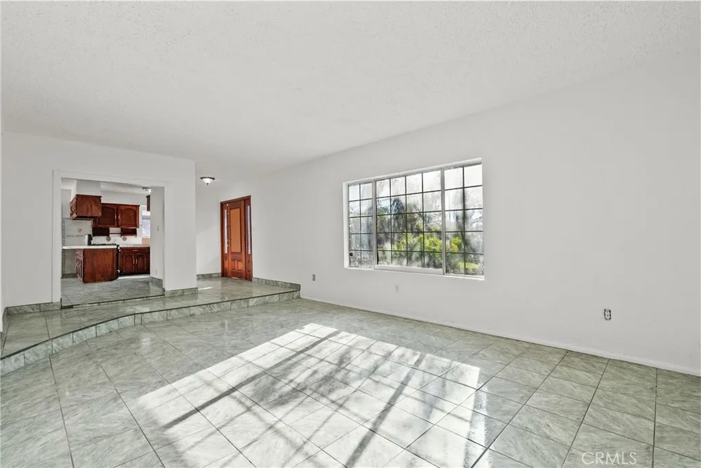 Additional image 13 of 12924 Sproule, Sylmar, CA 91342