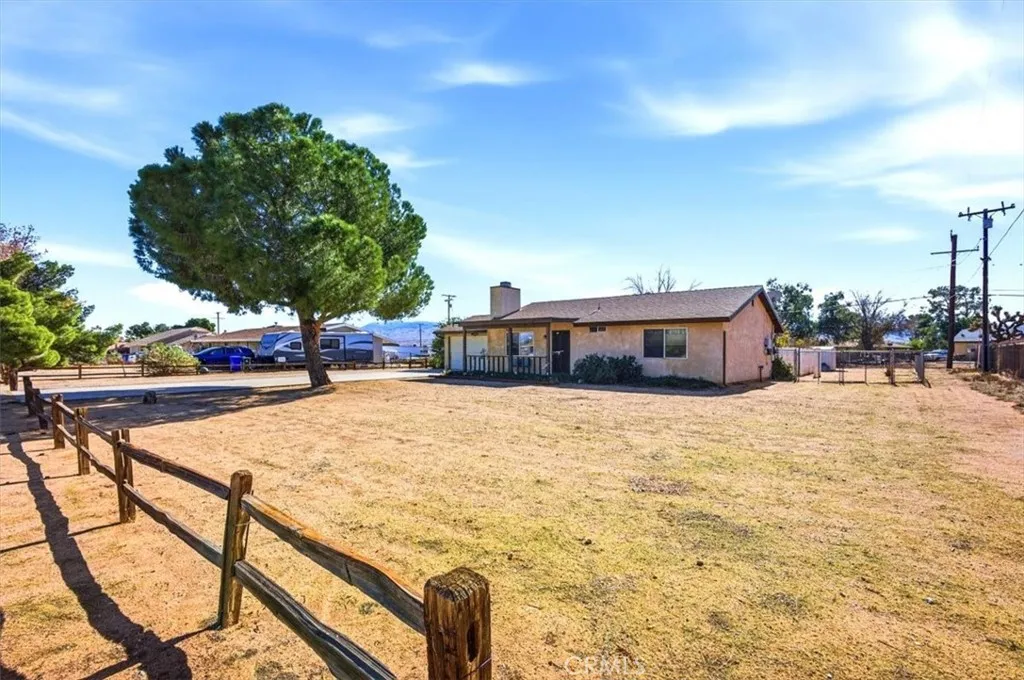 Additional image 39 of 21215 Sandia Rd, Apple Valley, CA 92308