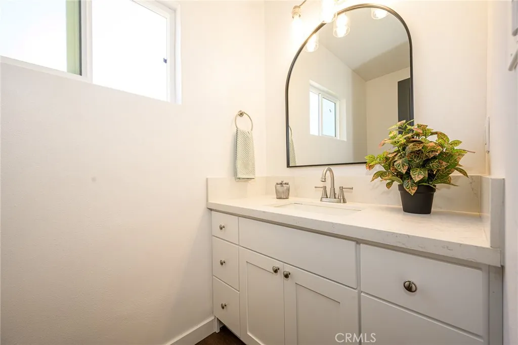 Additional image 46 of 4524 2nd Avenue, Los Angeles, CA 90043