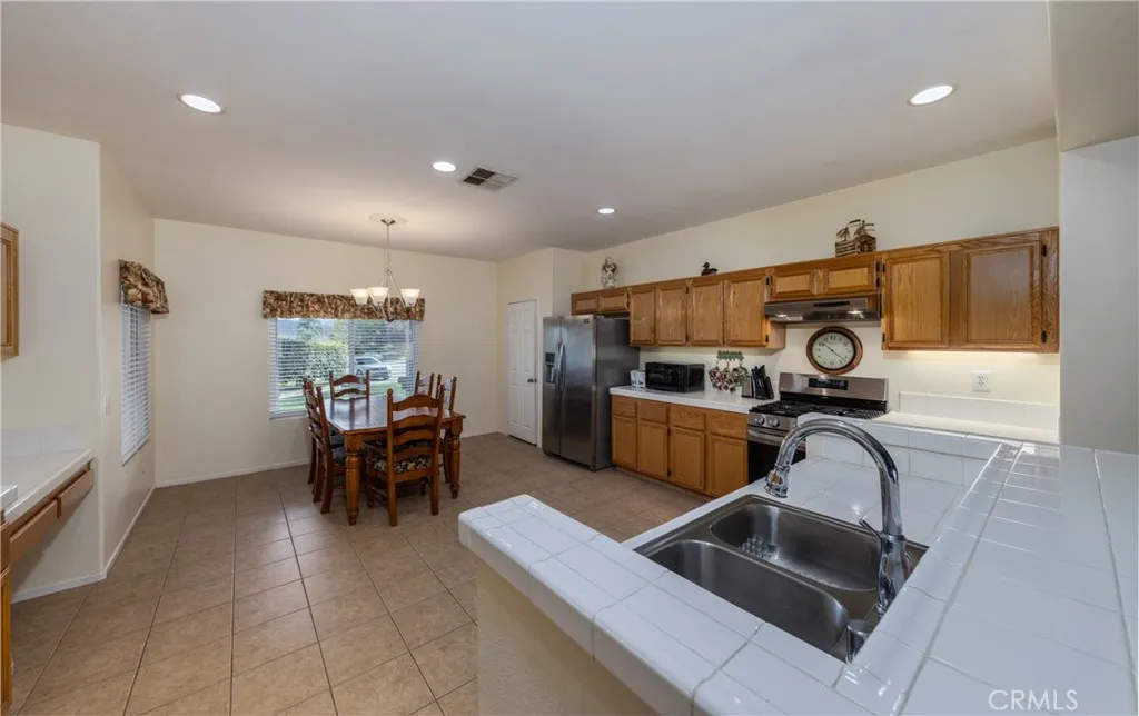 Additional image 37 of 933 Driftwood Cir, Banning, CA 92220