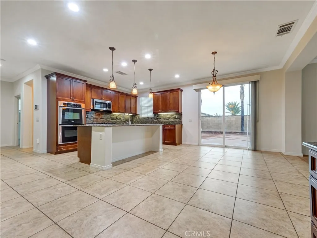 Additional image 22 of 14169 Emmerglen Way, Eastvale, CA 92880