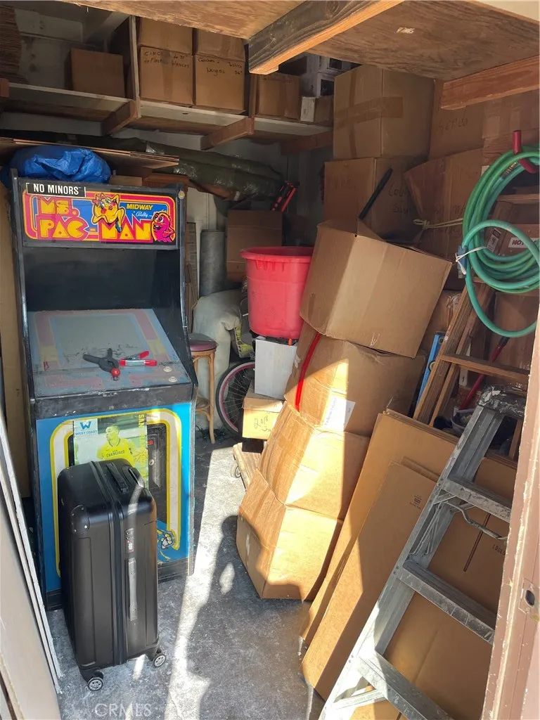 Additional image 77 of 1852 W 17th St, Santa Ana, CA 92706