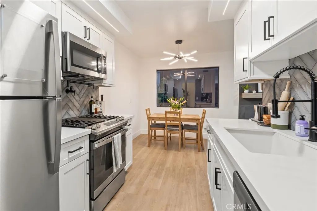 Additional image 15 of 9210 Van Nuys Boulevard Unit 14, Panorama City, CA 91402