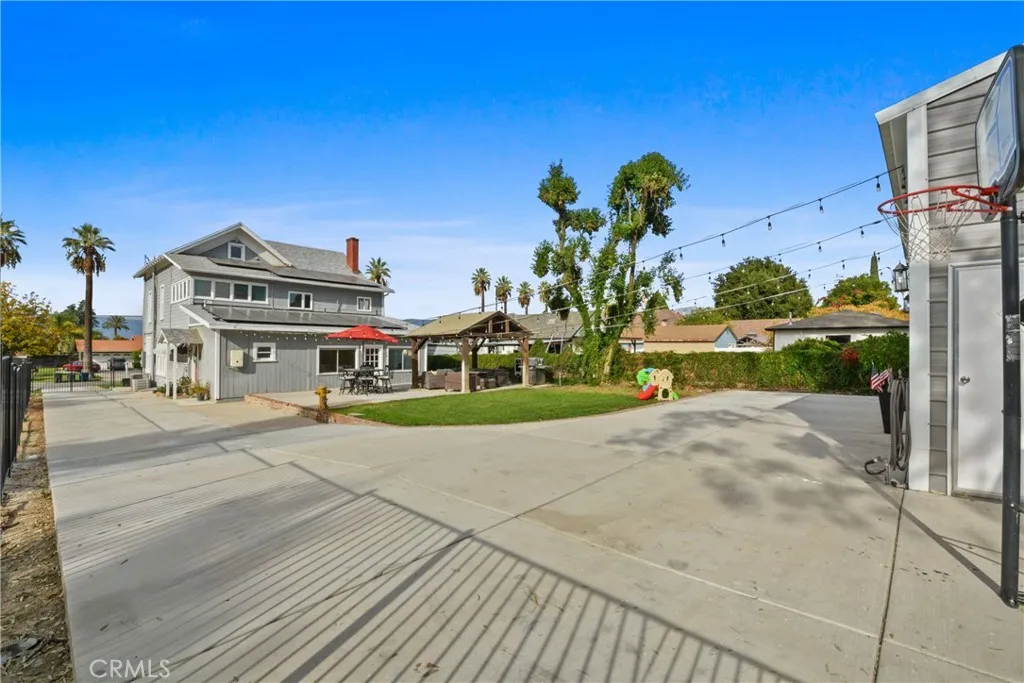 Additional image 37 of 1033 W Palm Avenue, Redlands, CA 92373