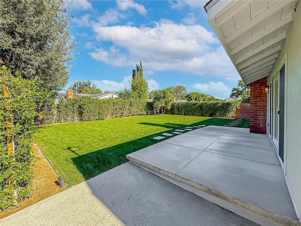 Additional image 25 of 23275 Hamlin, West Hills, CA 91307