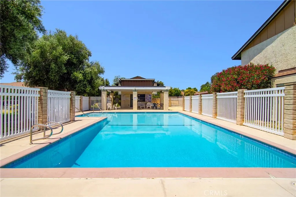 Additional image 39 of 18931 Kittridge Street Unit 73, Reseda, CA 91335