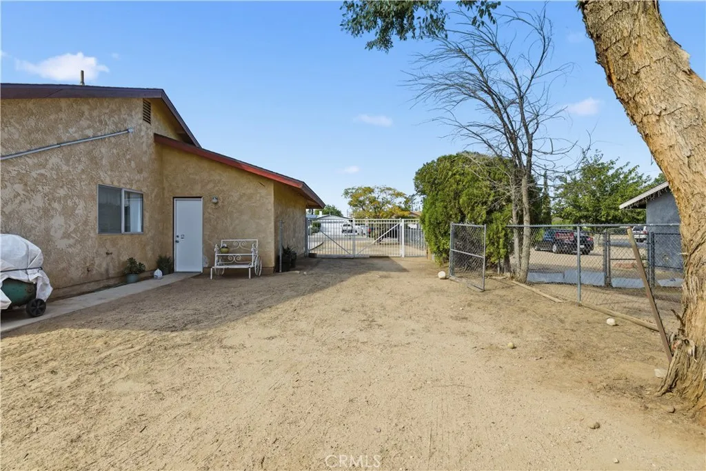Additional image 71 of 9781 Victor Ave, Hesperia, CA 92345