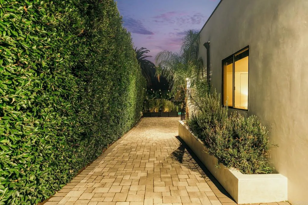 Additional image 59 of 710 N Avenue 50, Los Angeles, CA 90042