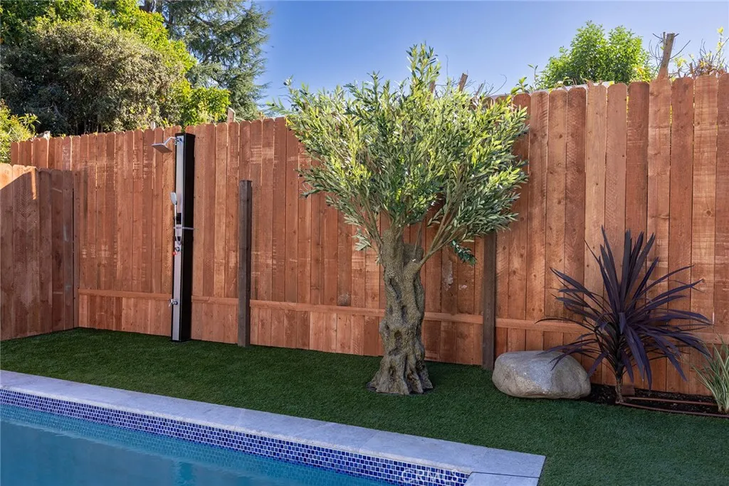 Additional image 62 of 5750 Stansbury Avenue, Sherman Oaks, CA 91401