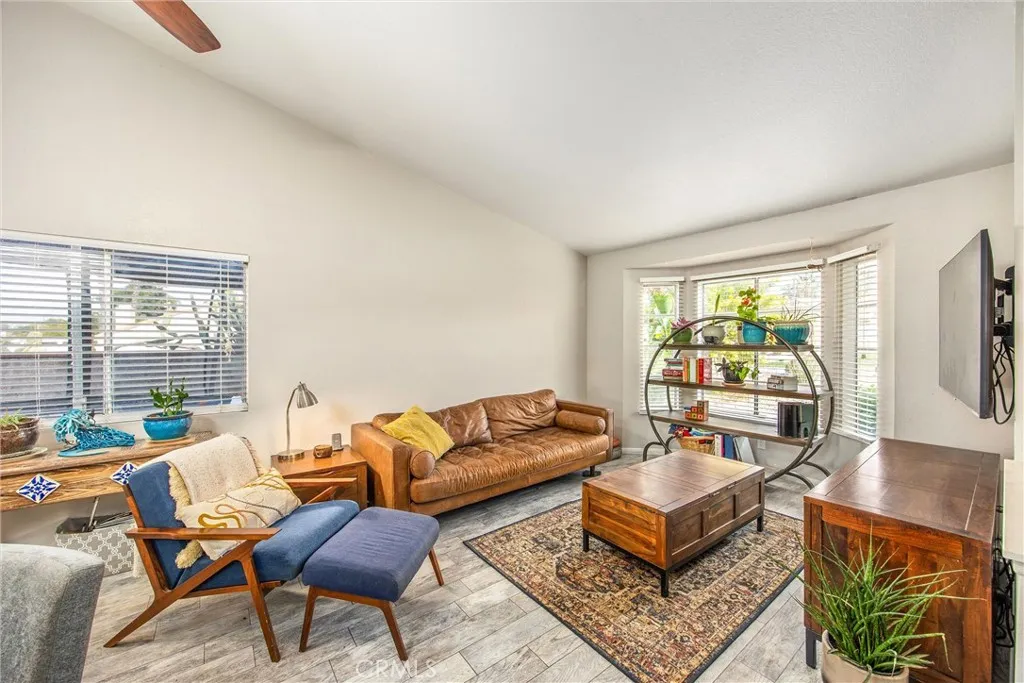 Additional image 10 of 2201 Canyon Dr, Colton, CA 92324