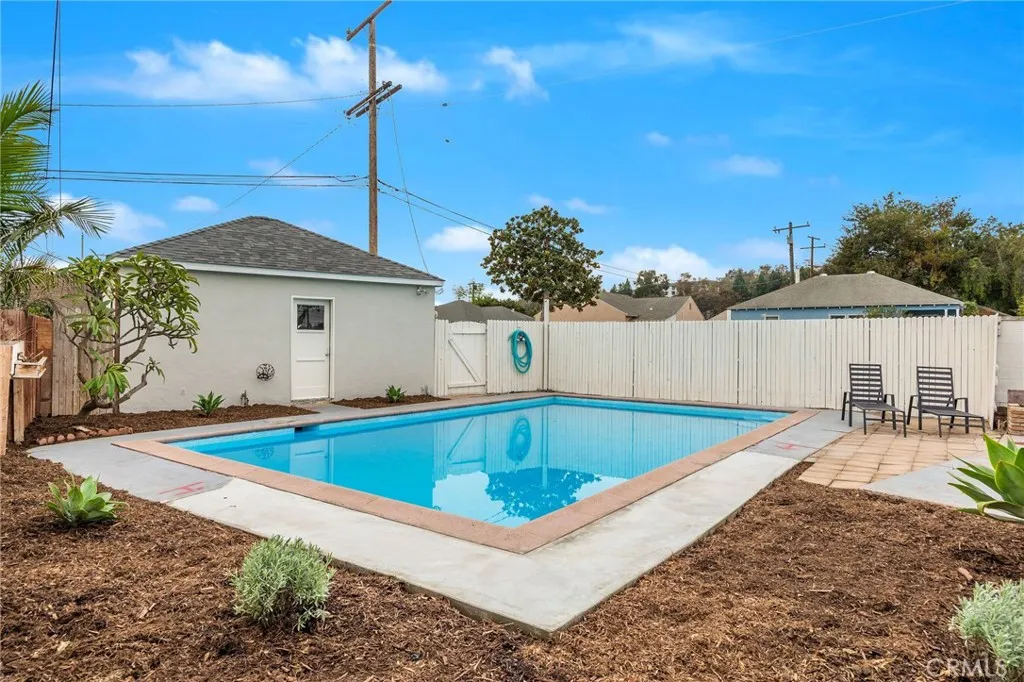 Additional image 60 of 3910 E De Ora Way, Long Beach, CA 90815