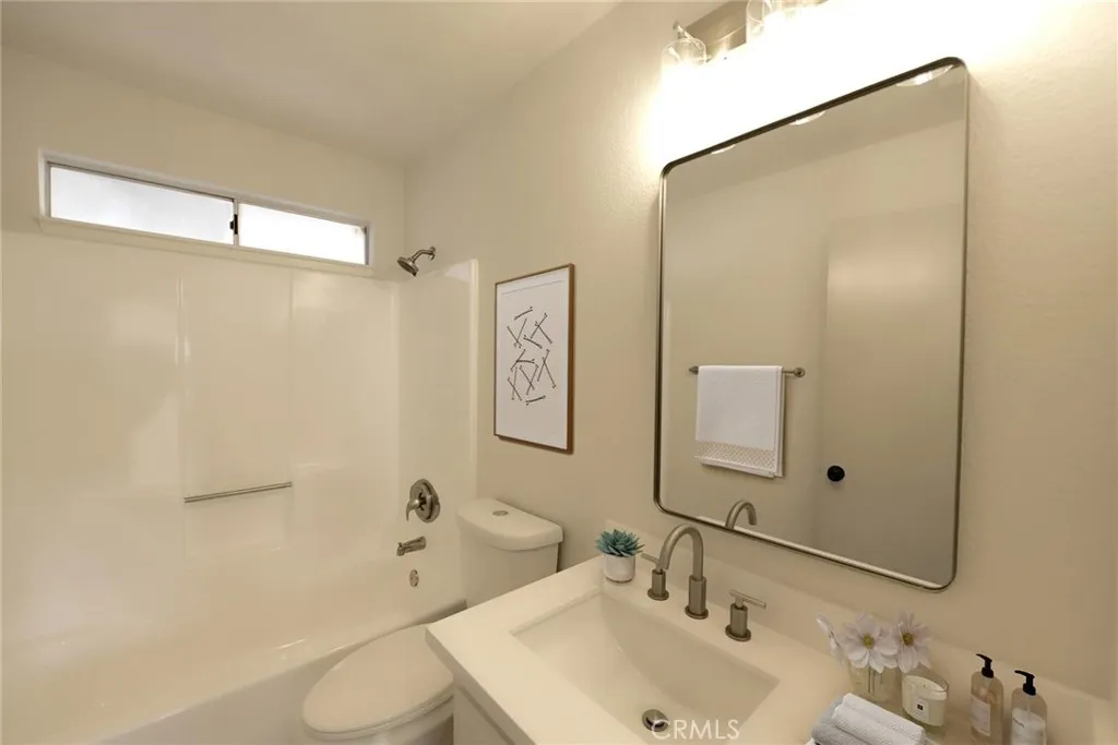 Additional image 11 of 15514 Dale Evans Pkwy, Apple Valley, CA 92307