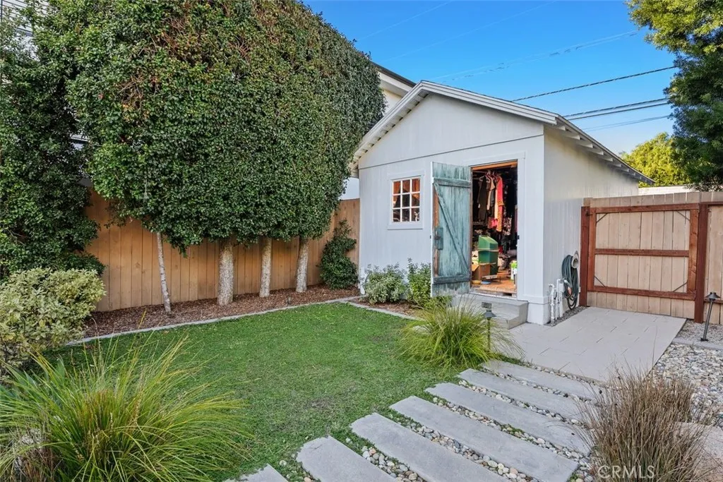 Additional image 23 of 414 Cypress Dr, Laguna Beach, CA 92651