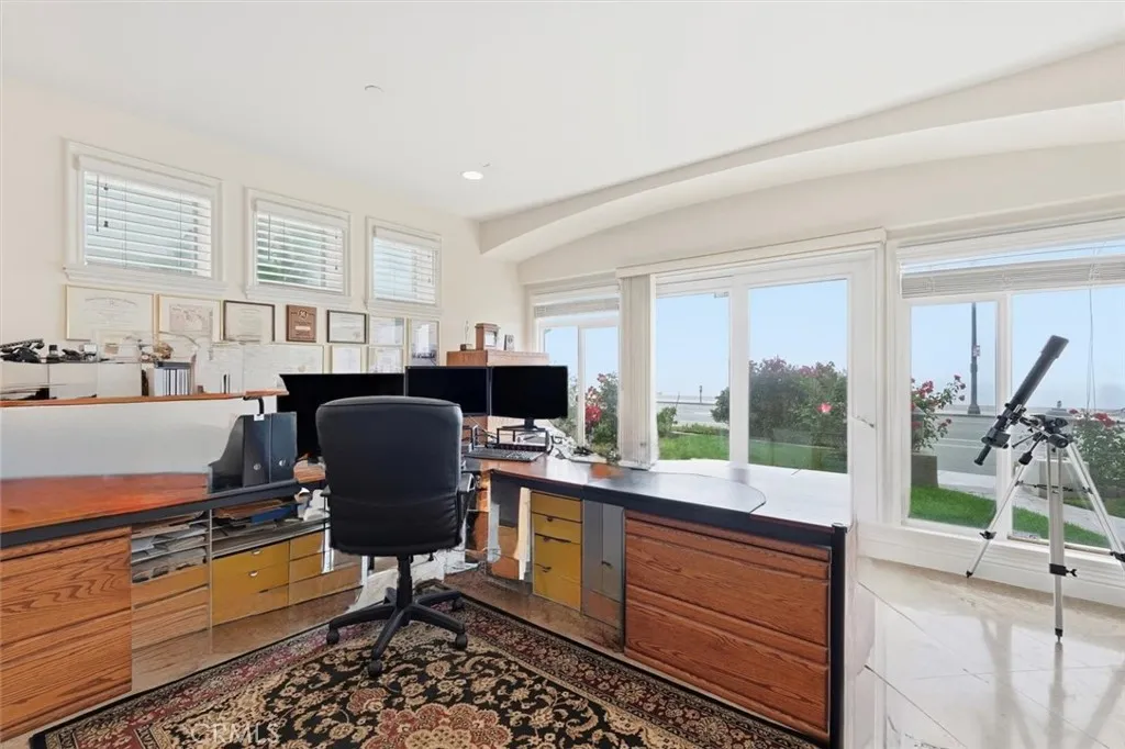 Additional image 75 of 814 Esplanade Unit A, Redondo Beach, CA 90277