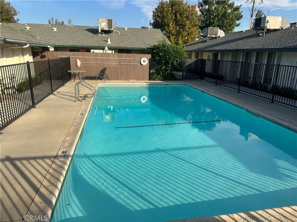 Additional image 23 of 198 W Barstow Ave, Fresno, CA 93704