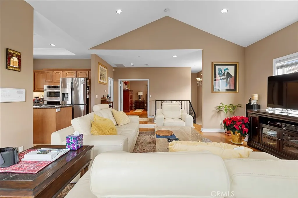 Additional image 67 of 211 S Francisca Ave, Redondo Beach, CA 90277