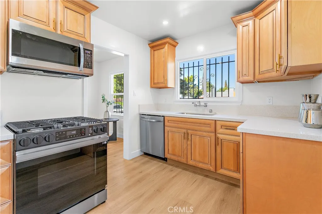 Additional image 40 of 870 E 148th St, Compton, CA 90220