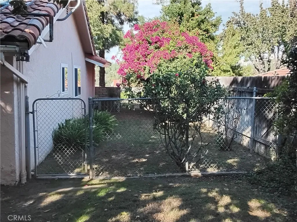 Additional image 27 of 980 Country Club Dr, Riverside, CA 92506