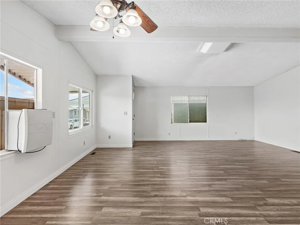 Additional image 10 of 22020 Nisqually Road Unit 3, Apple Valley, CA 92308