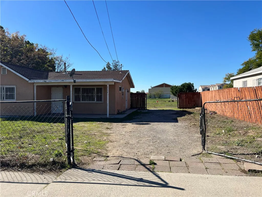 Additional image 54 of 9258 Pepper St, Fontana, CA 92335