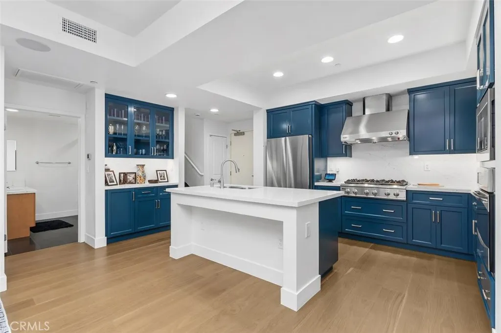 Additional image 63 of 150 The Promenade N Unit 202, Long Beach, CA 90802