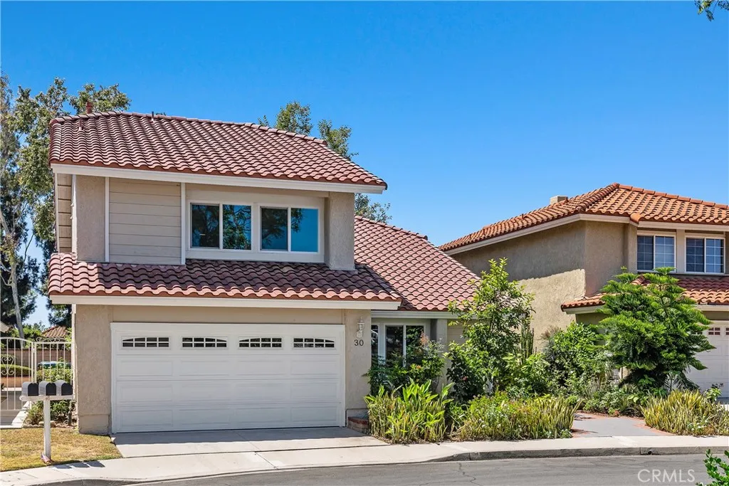 30 Entrada W, Irvine, CA 92620 photo 4