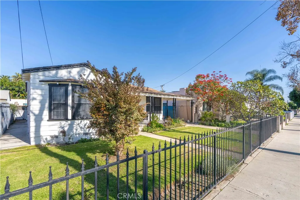 Additional image 3 of 3155 Lynwood Road, Lynwood, CA 90262