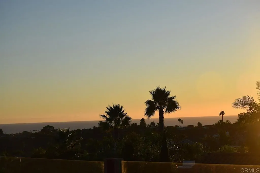 Property image for 1518 Bella Vista Dr, Encinitas, CA 92024