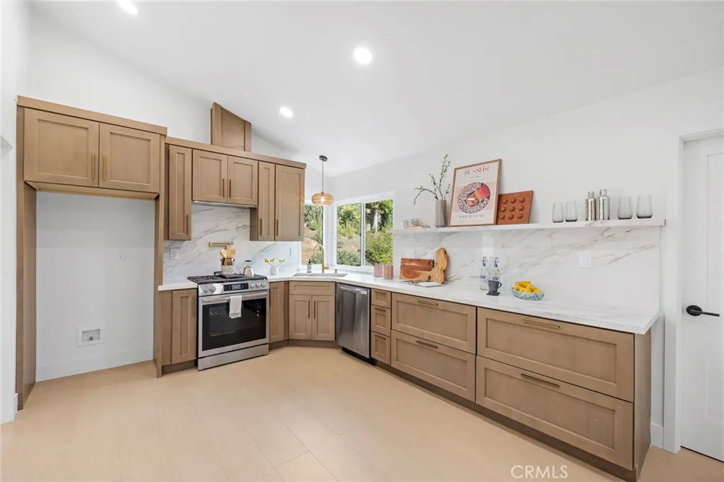 Additional image 58 of 2246 N Kelly Ave, Upland, CA 91784