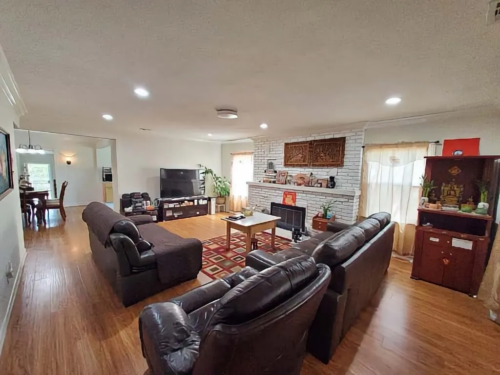 Additional image 33 of 1024 S 6th St, Alhambra, CA 91801