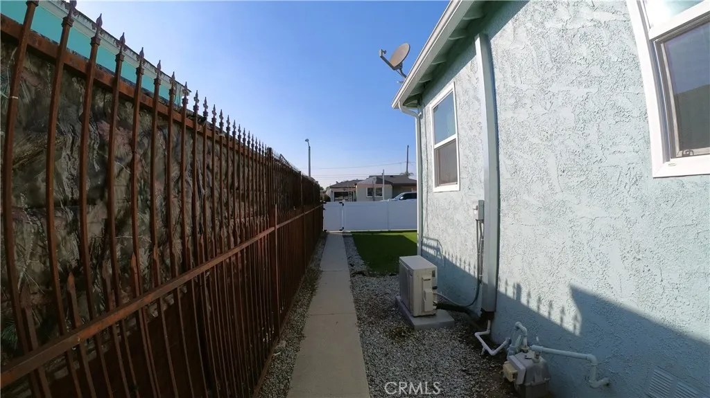 Additional image 47 of 1808 N Grape Ave, Compton, CA 90222