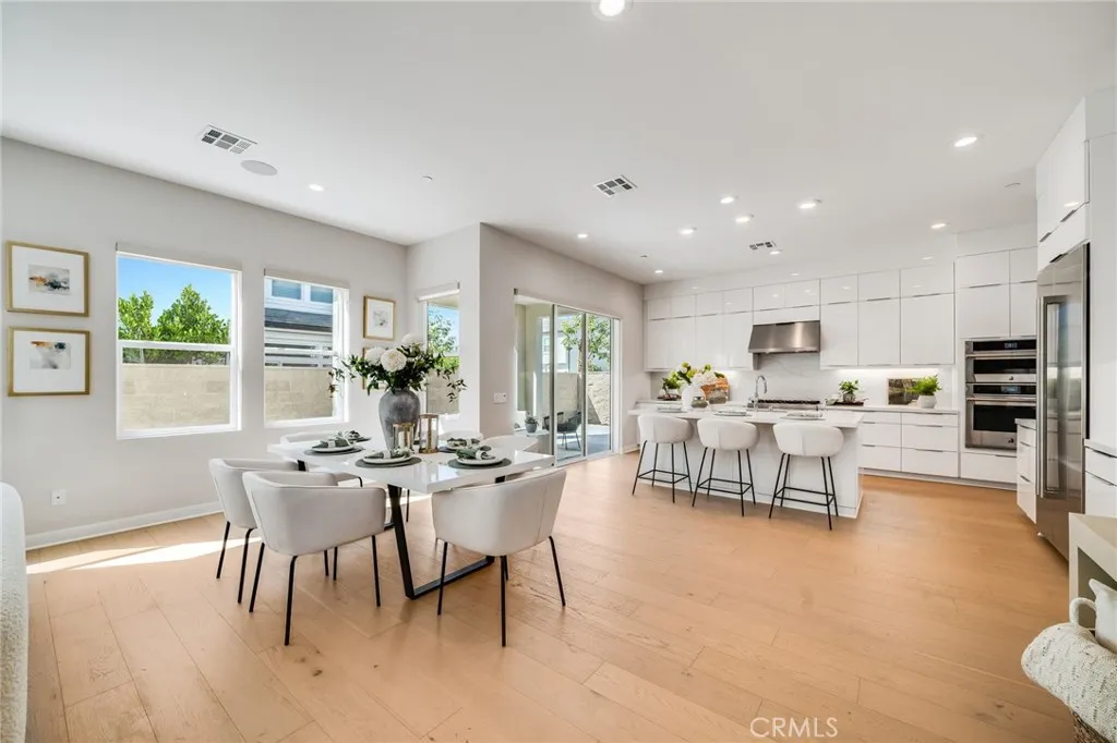 Additional image 2 of 301 Brackens, Lake Forest, CA 92630