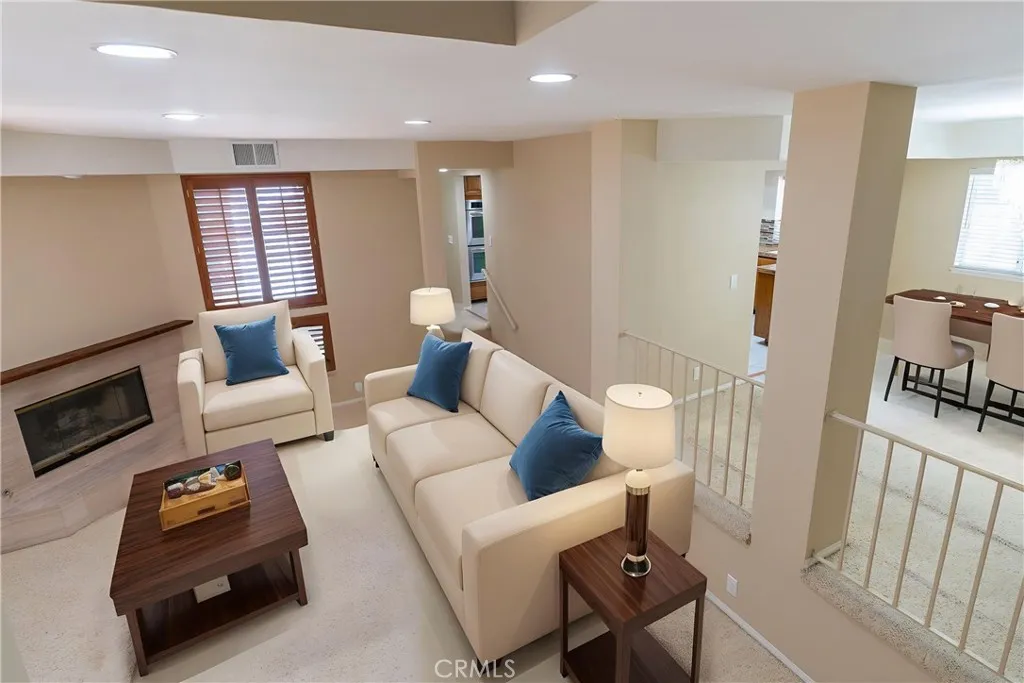 Additional image 4 of 23169 Mulholland Dr Unit 3, Woodland Hills, CA 91364