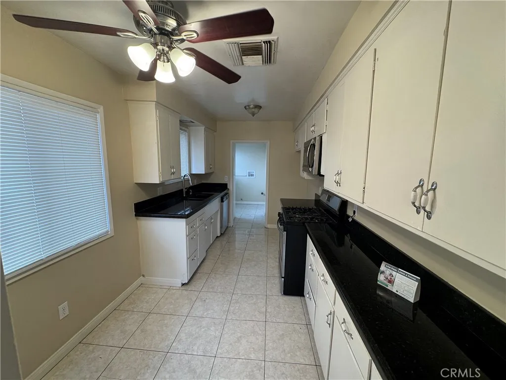 Additional image 26 of 9256 Swinton Avenue, North Hills, CA 91343